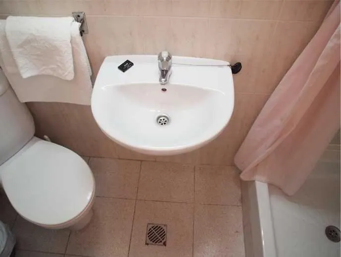 Pension Lourdes Barcelona 0*,  Spain